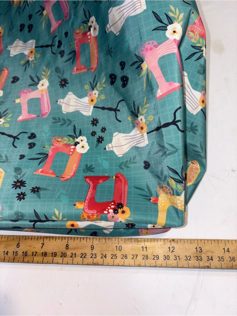 Sewing Machine Cover - Picture 6 of 8
